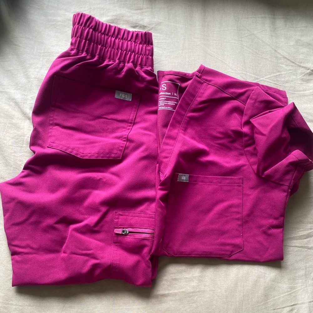 Figs Scrub Set